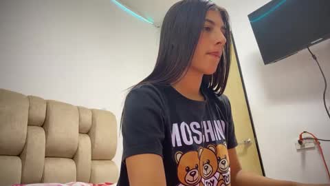 thaliana_rossi online show from 5, 2, 2025