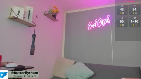 thamara_cooper_ online show from 6, 7, 2026