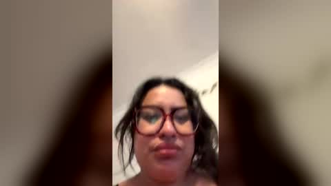 thatgirllia90 online show from 28, 7, 2026
