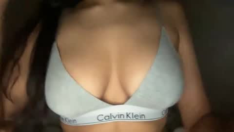 Melanie online show from 17, 2, 2026