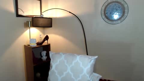 Snapshot of thatslut_deia chatting on 5, 10, 2025 thatslut_deia online show from 5, 10, 2025