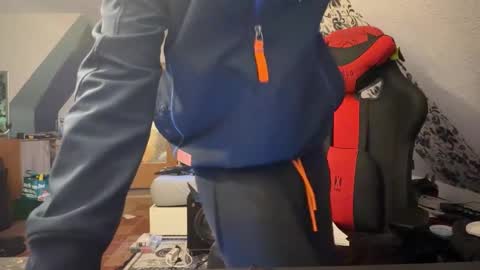 Snapshot of the420duderino chatting on 16, 2, 2026 the420duderino online show from 16, 2, 2026