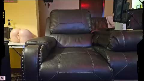 Snapshot of the_alpha_dog_xxx chatting on 17, 7, 2026 the_alpha_dog_xxx online show from 17, 7, 2026
