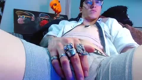 GIORGGIO online show from 14, 4, 2026