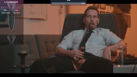 Snapshot of the_dilf chatting on 1, 3, 2025 The DILF - online show from 1, 3, 2025
