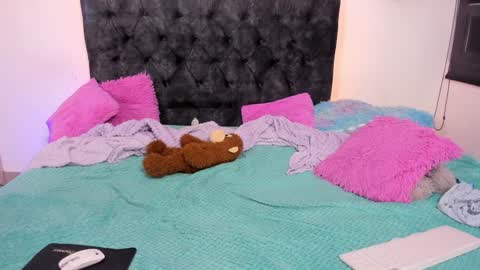 Emily - April online show from 24, 1, 2025