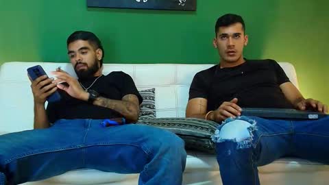 SCOTT  THEO  KAMERON  GENDERSON online show from 12, 9, 2025