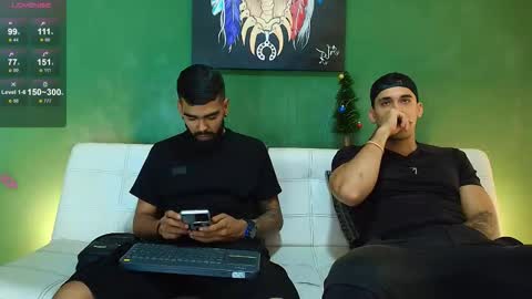 SCOTT  THEO  KAMERON  GENDERSON online show from 27, 11, 2025