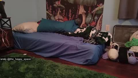 MATERNITY LEAVE  online show from 19, 3, 2026