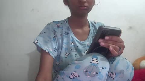 Suzan Sexy online show from 8, 4, 2026