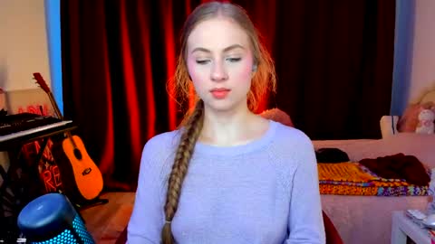 Ally    STREAMING ON TWITCH NOW Check my Twitter for updates online show from 18, 5, 2026
