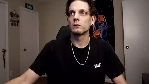 Snapshot of the_wicked22 chatting on 15, 1, 2025 Wicked online show from 15, 1, 2025