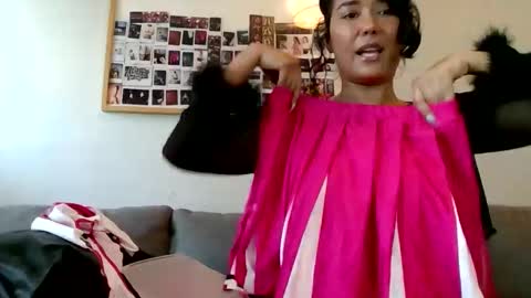 Snapshot of thealexandriatigre chatting on 27, 10, 2025 Alexandria Tigre online show from 27, 10, 2025