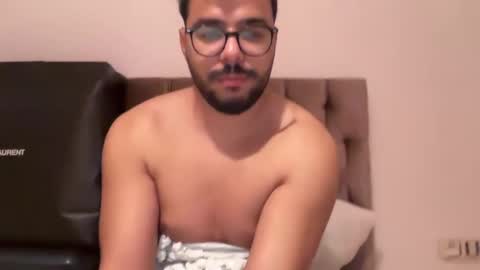 Snapshot of thearabboy98 chatting on 23, 1, 2025 thearabboy98 online show from 23, 1, 2025