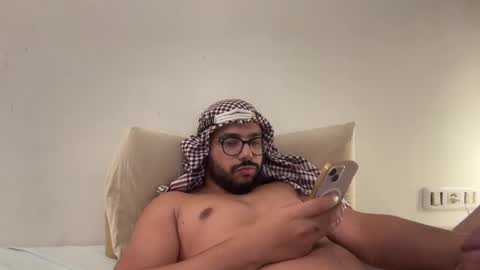 Snapshot of thearabboy98 chatting on 3, 2, 2025 thearabboy98 online show from 3, 2, 2025