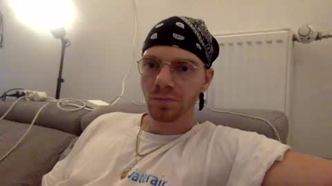 Snapshot of thebatguuy chatting on 17, 7, 2026 thebatguuy online show from 17, 7, 2026