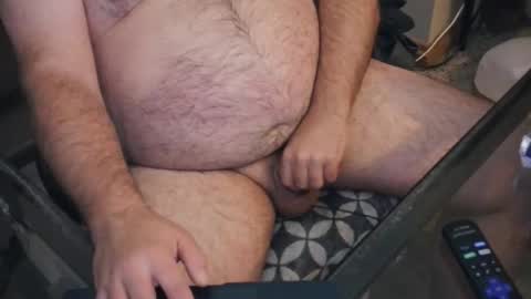 Snapshot of thebearking69 chatting on 23, 10, 2025 The Bear King online show from 23, 10, 2025