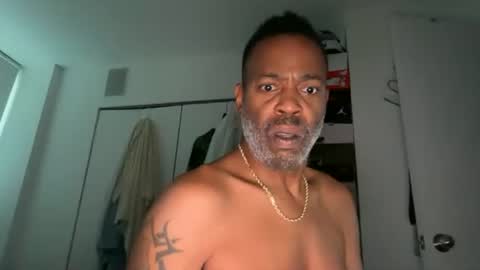 Snapshot of theblacklordmaster chatting on 5, 7, 2026 theblacklordmaster online show from 5, 7, 2026
