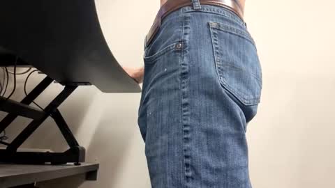 Snapshot of theblessed1 chatting on 17, 11, 2025 theblessed1 online show from 17, 11, 2025