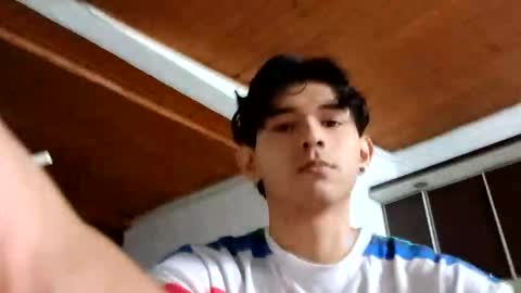 Snapshot of thebluesky_18 chatting on 2, 10, 2025 thebluesky_18 online show from 2, 10, 2025