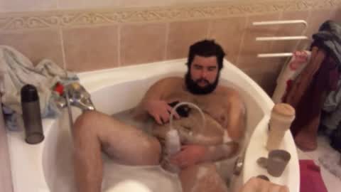 Snapshot of theboydu19 chatting on 30, 9, 2025 Toitoine online show from 30, 9, 2025