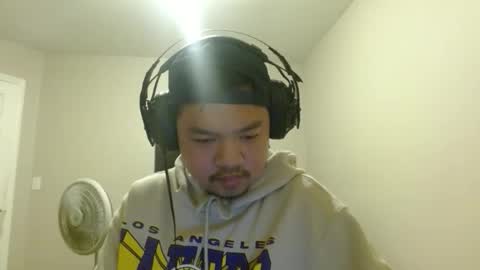 Bored lonely and horny looking for people to  chat with have sex with Las vegas nevada online show from 27, 11, 2025