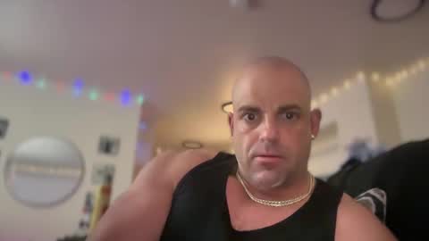 Snapshot of thebuzz777 chatting on 2, 12, 2024 theBuzz777 online show from 2, 12, 2024