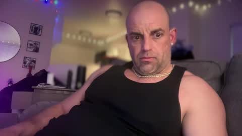 Snapshot of thebuzz777 chatting on 6, 1, 2025 theBuzz777 online show from 6, 1, 2025