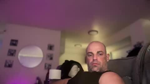 Snapshot of thebuzz777 chatting on 8, 1, 2025 theBuzz777 online show from 8, 1, 2025