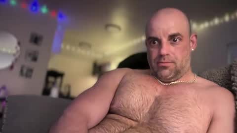 Snapshot of thebuzz777 chatting on 12, 2, 2025 theBuzz777 online show from 12, 2, 2025