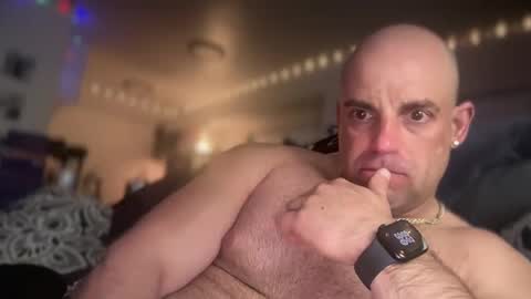 Snapshot of thebuzz777 chatting on 20, 2, 2025 theBuzz777 online show from 20, 2, 2025