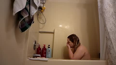 Kassandra Grant online show from 23, 1, 2025