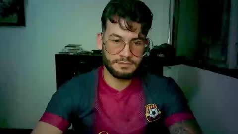 Snapshot of thedragonboyxxx chatting on 12, 3, 2026 thedragonboyxxx online show from 12, 3, 2026