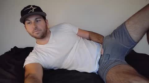 Theetwohander online show from 9, 11, 2025