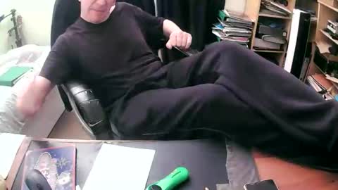 Snapshot of thegoodteacher54 chatting on 18, 5, 2026 paul online show from 18, 5, 2026