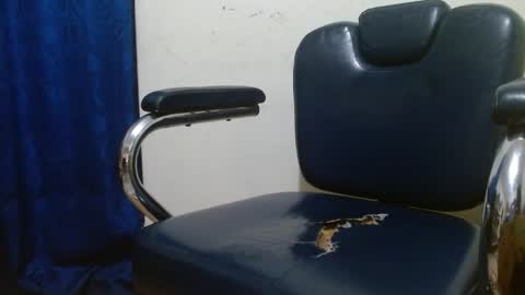 thehousedog online show from 1, 4, 2026