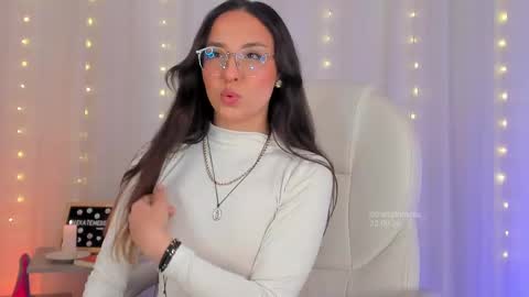 Snapshot of thekatemess_ chatting on 23, 9, 2025 Katie. Kate is the name I go by. online show from 23, 9, 2025