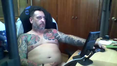 Snapshot of thekier chatting on 7, 12, 2024 thekier online show from 7, 12, 2024