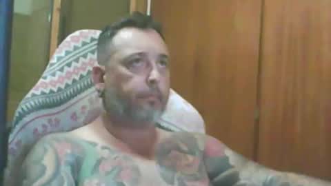 Snapshot of thekier chatting on 3, 10, 2025 thekier online show from 3, 10, 2025