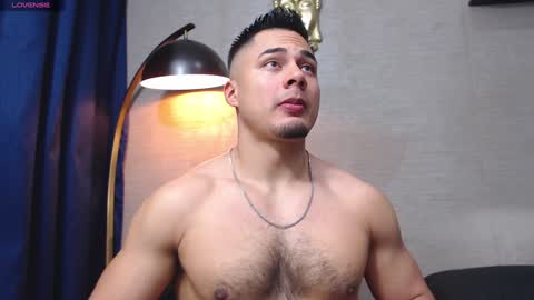 Snapshot of thekingerick chatting on 19, 12, 2024 thekingerick online show from 19, 12, 2024