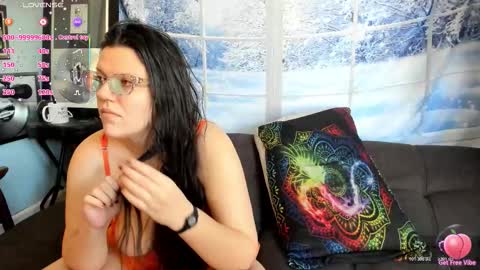 Goddess Nola online show from 4, 2, 2026