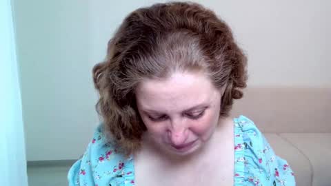 Ella online show from 12, 3, 2025