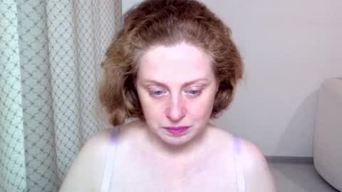 Ella online show from 2, 11, 2025