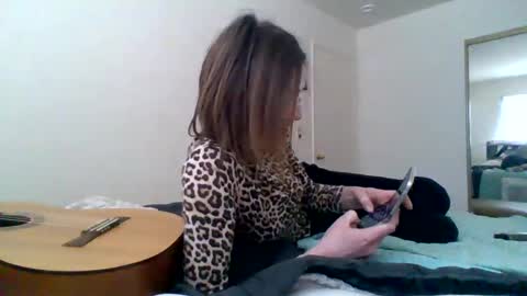 lovecreep online show from 10, 2, 2025