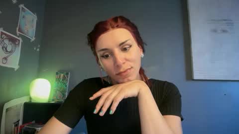 Snapshot of thematryoshka chatting on 27, 4, 2026 Lucy Lucy online show from 27, 4, 2026