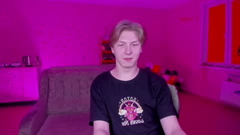 Snapshot of themikesever chatting on 5, 2, 2025 Sever online show from 5, 2, 2025