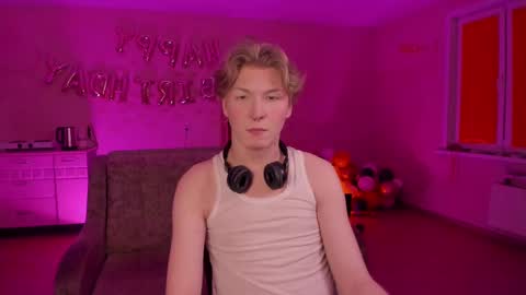 Snapshot of themikesever chatting on 18, 2, 2025 Sever online show from 18, 2, 2025