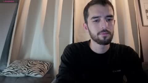 Snapshot of themmistokles chatting on 23, 10, 2025 themmistokles online show from 23, 10, 2025