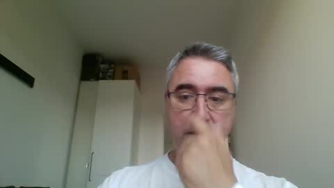 Snapshot of themohican chatting on 11, 5, 2026 Themohican online show from 11, 5, 2026
