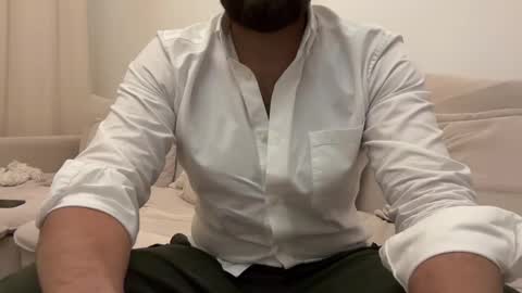 Snapshot of themonarchgoat chatting on 5, 2, 2025 TheMonarchGoat online show from 5, 2, 2025